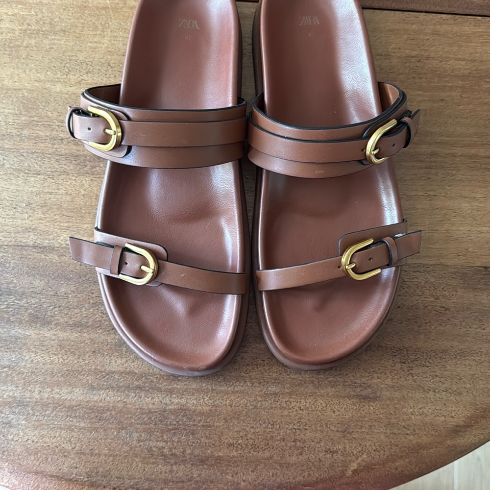 Zara Chestnut Leather Buckled Sandals